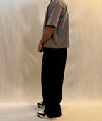 GREY TEE & BLACK SWEAT